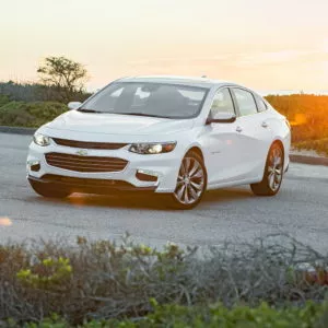 2018 Chevrolet Malibu white