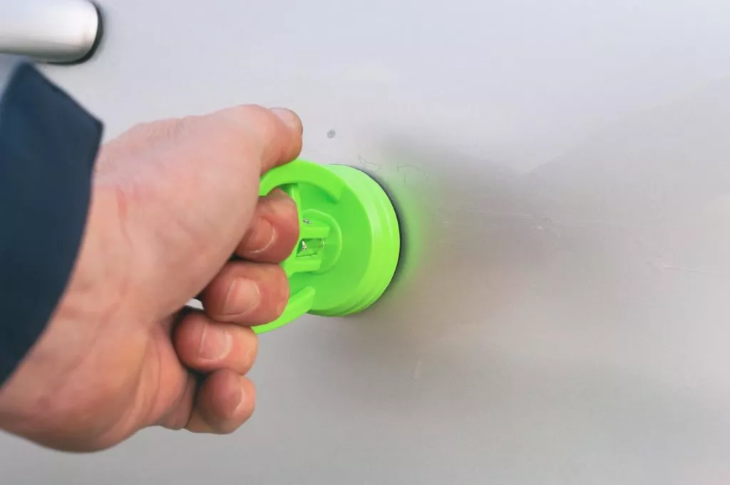 car dent removal with suction cup