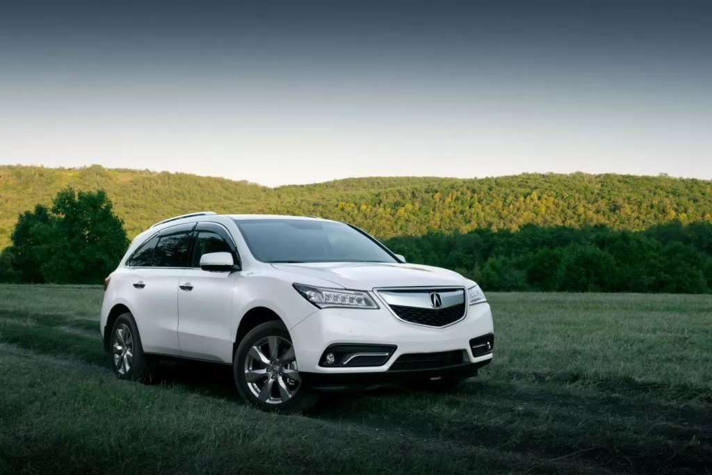 white acura mdx