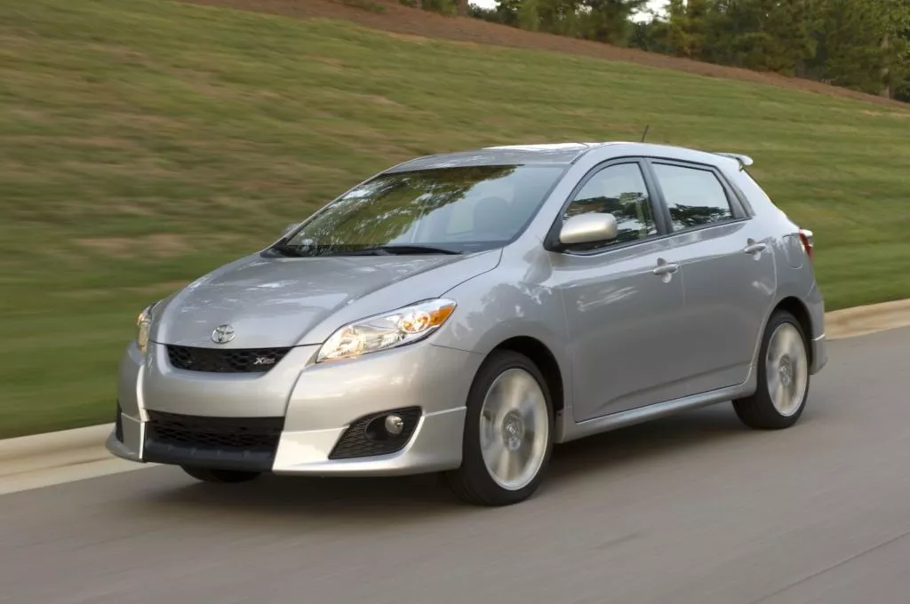 second gen toyota matrix