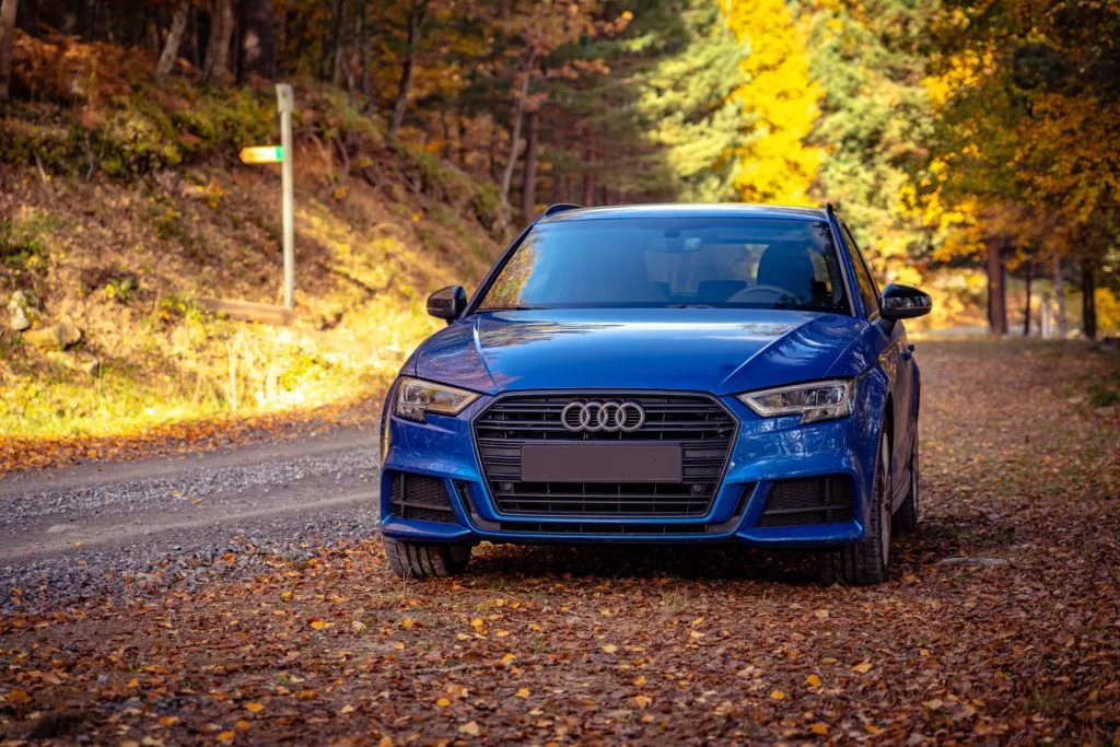 blue audi a3