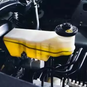 blake fluid reservoir of a car