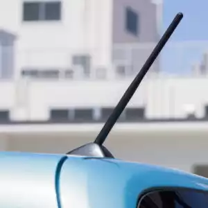 antenna on a modern car