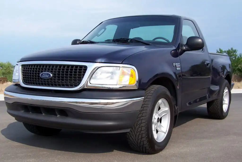 image of a 2003 ford f 150