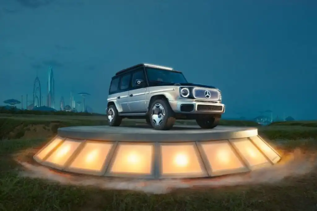 image of a mercedes benz eqg