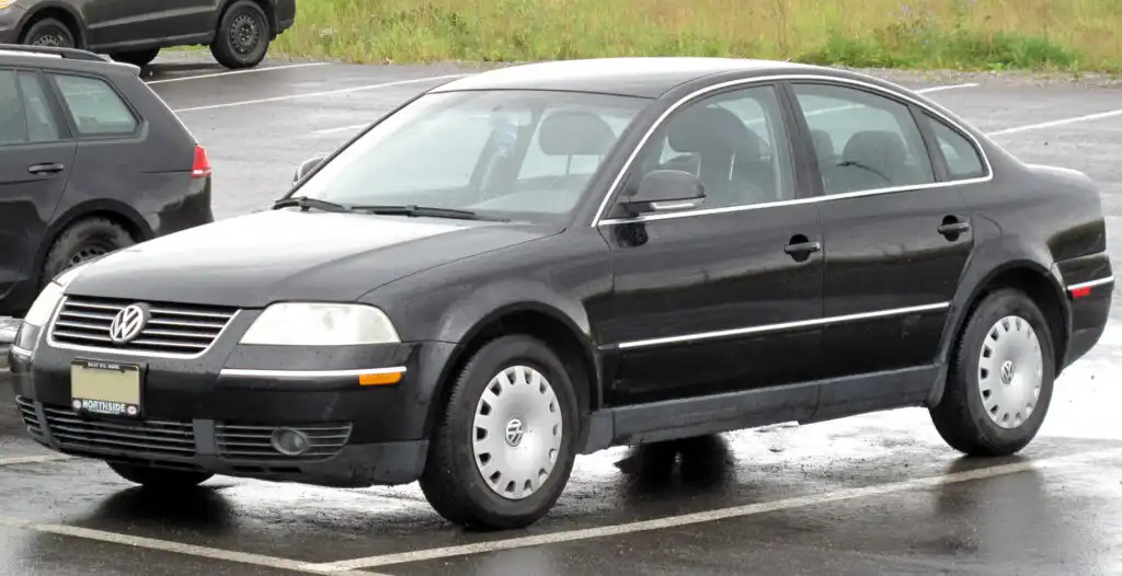 2004 Volkswagen Passat Wikimedia