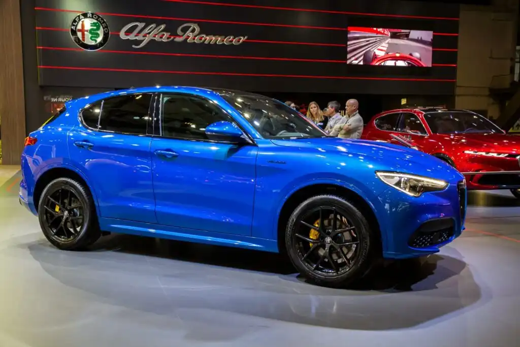 2020 alfa romeo stelvio on display