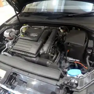 audi A3 sportback 30 tfsi sport enginebay