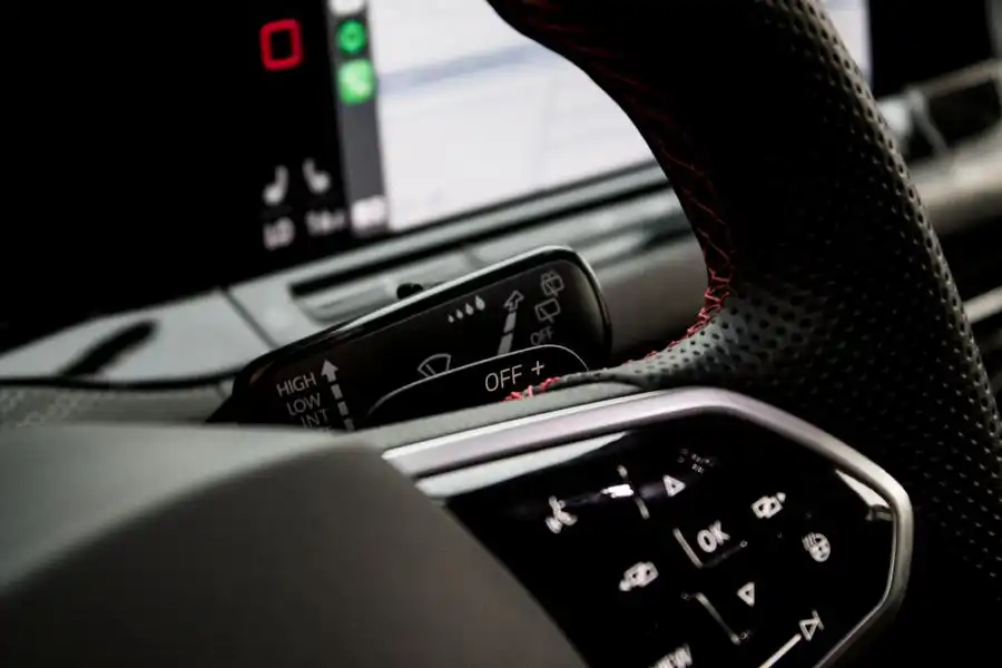 Where Is the Windshield Wiper Switch Located? A Driver’s Guide